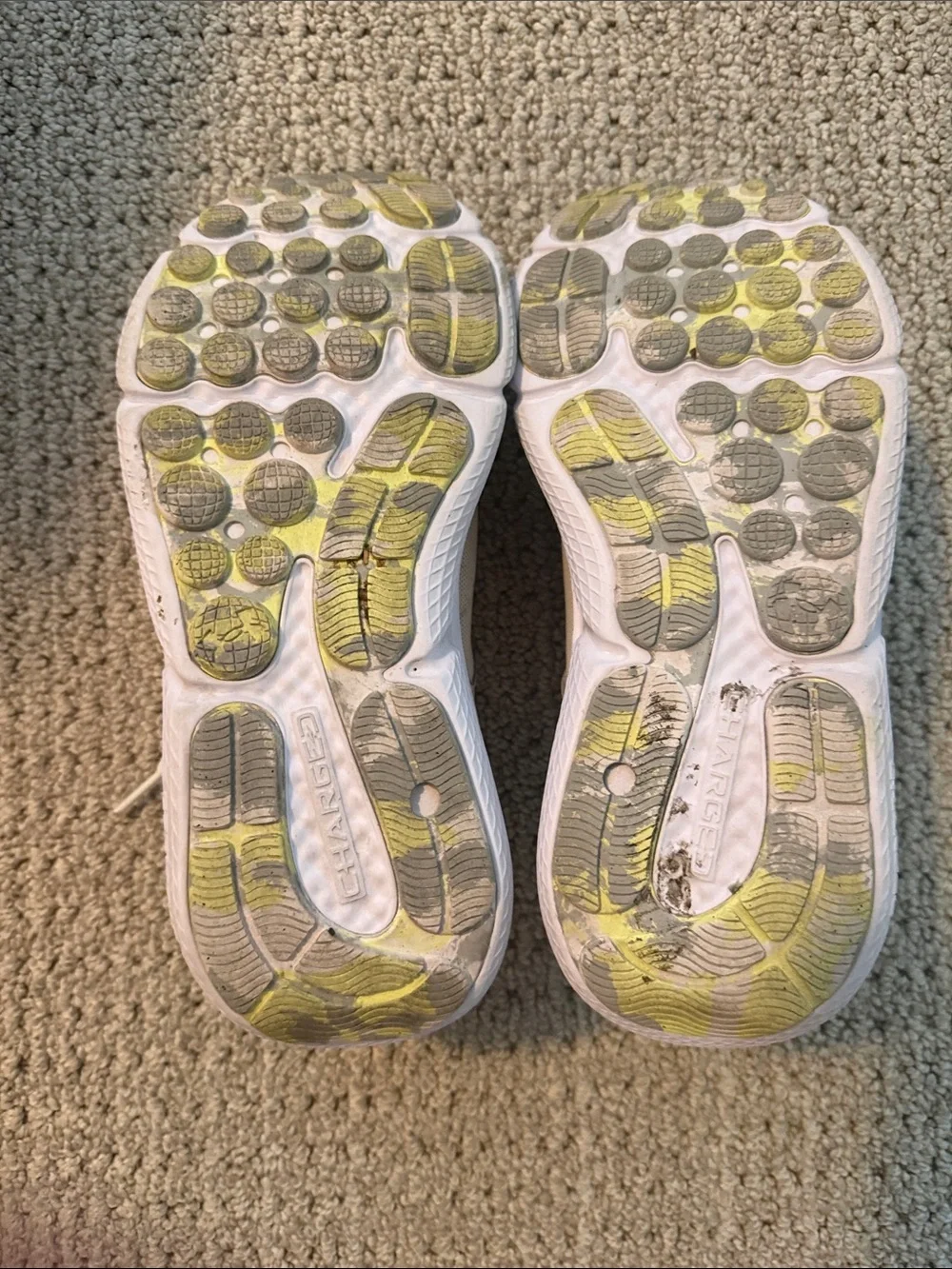 Women’s Under Armour Sneakers Comfort Deluxe System Size 9